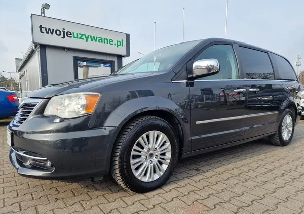 lancia Lancia Voyager cena 44900 przebieg: 258590, rok produkcji 2011 z Kołobrzeg